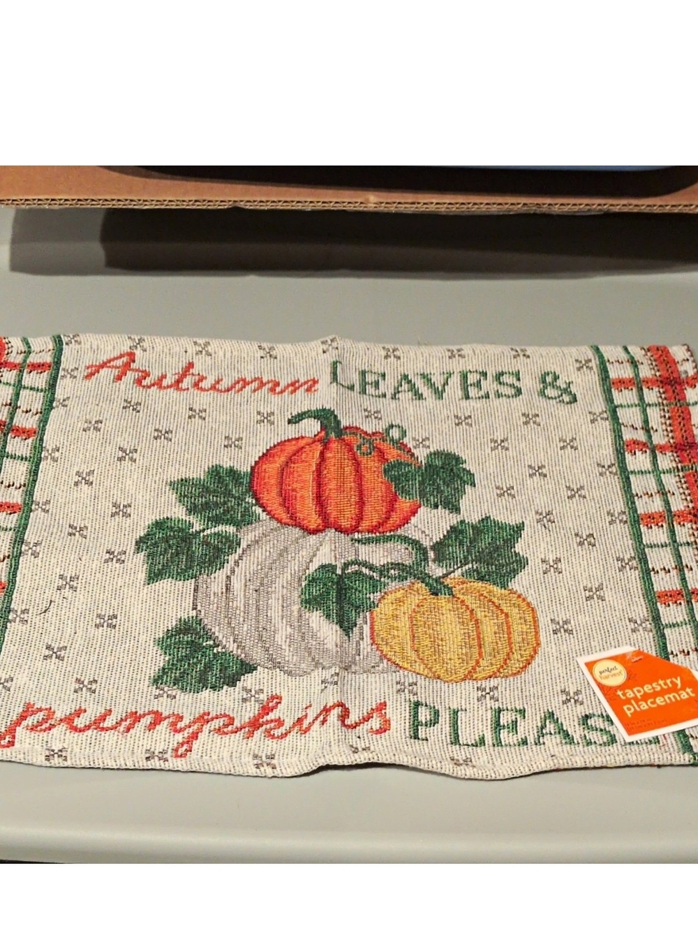 Perfect Harvest Set of 4 Tapestry Reversible Fall Pumpkin Placemats 13x18